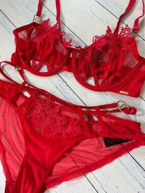 new victoria's secret bluebella red bra panty set